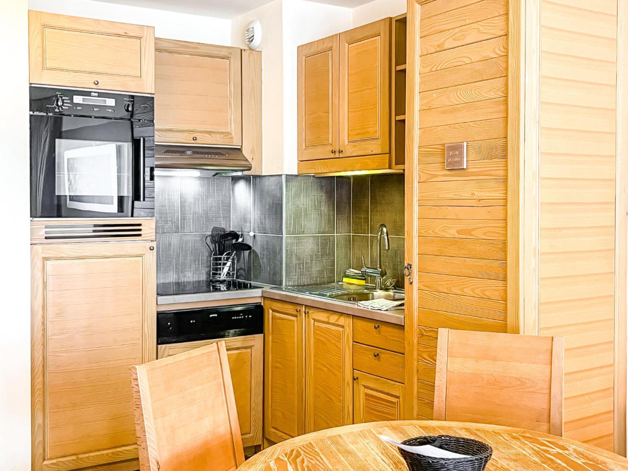 Large One-Bedroom Apartment, Wheelchair Adapted, Les Terrasses D'Eos Flaine Exteriör bild